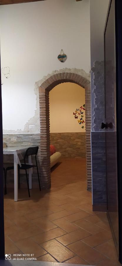Al Centro Del Porto Villa ชิวิตาเวกเกีย ภายนอก รูปภาพ